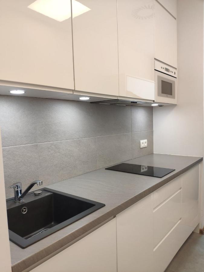 Apartamenty Aleje Jerozolimskie Warszawa Exteriör bild